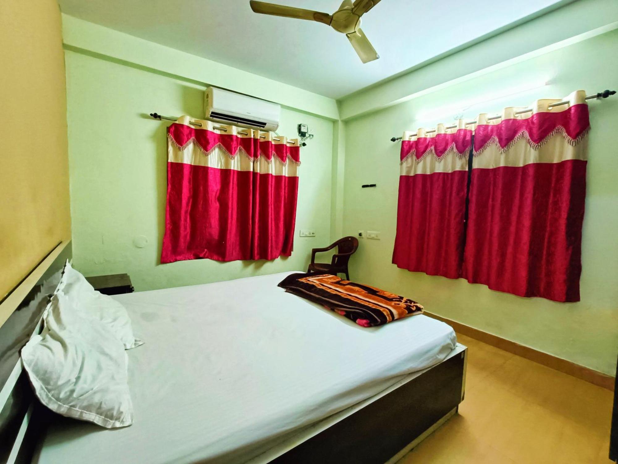 Rest Inn Hotel Newtown Road Near Tata Medical Колката Екстер'єр фото