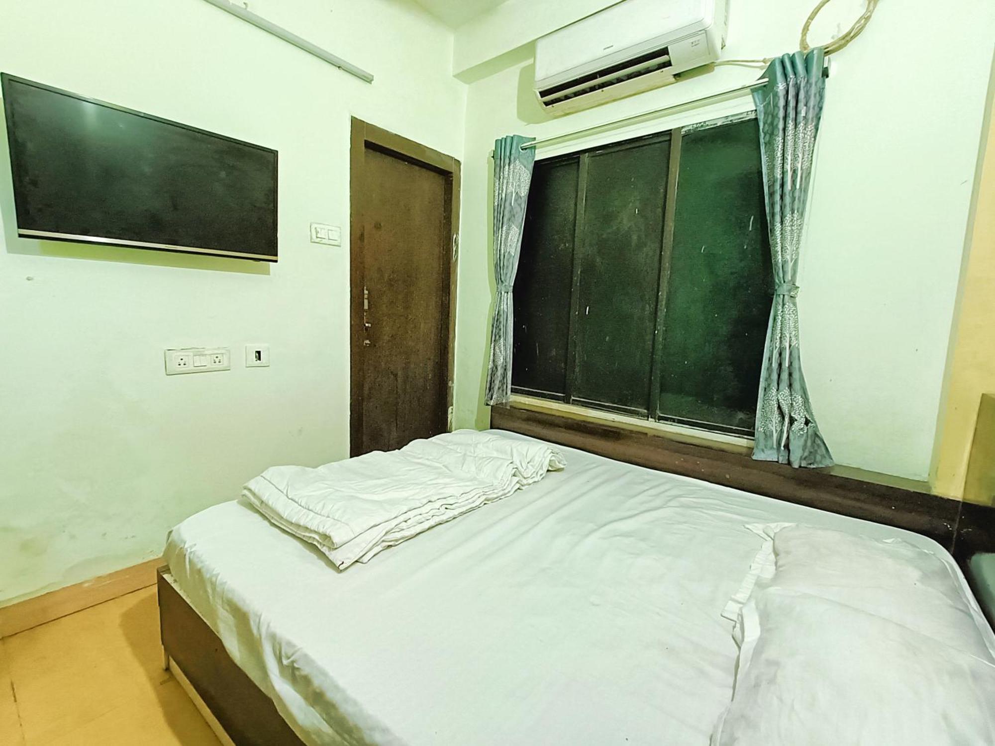 Rest Inn Hotel Newtown Road Near Tata Medical Колката Екстер'єр фото
