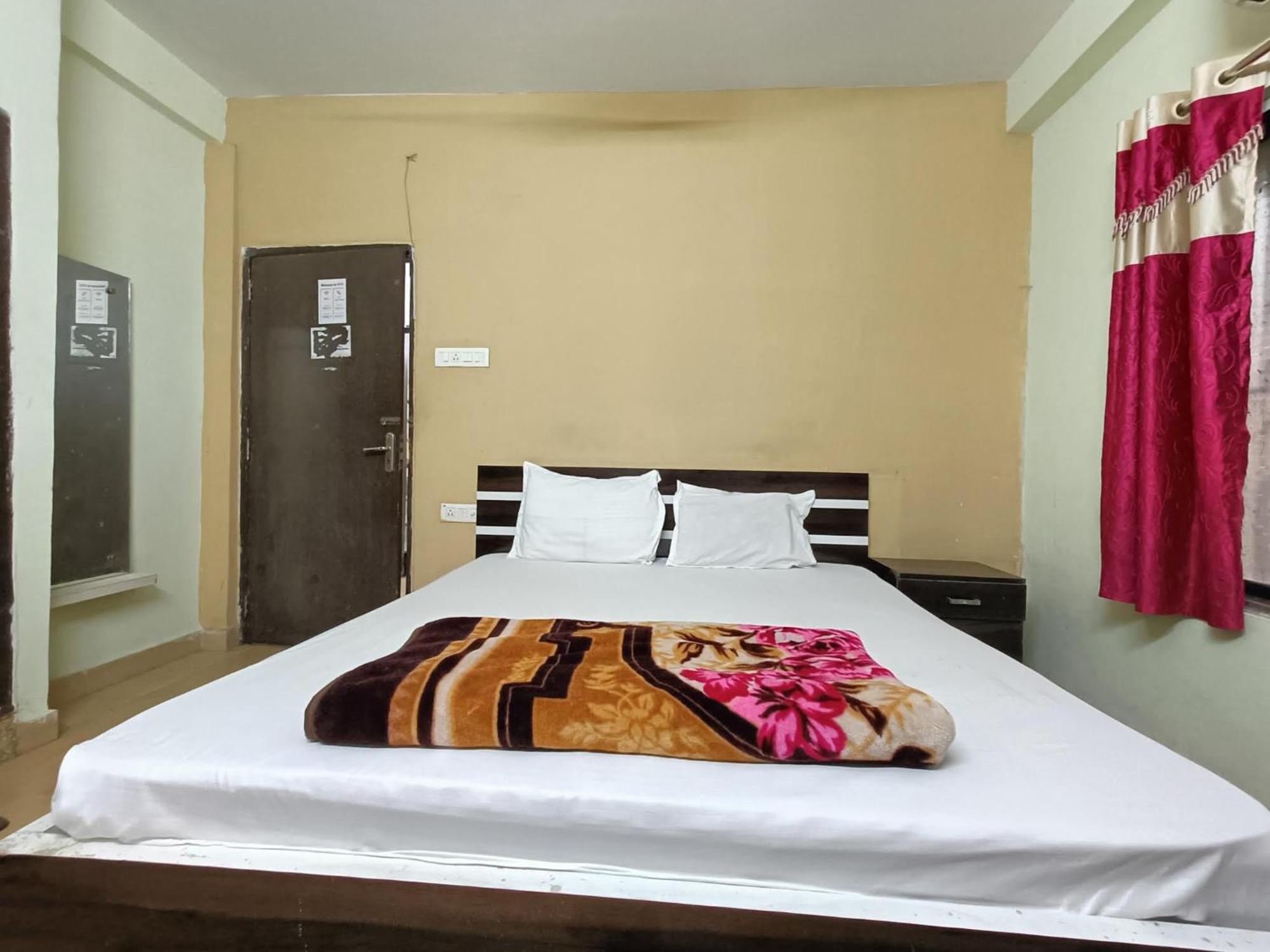 Rest Inn Hotel Newtown Road Near Tata Medical Колката Екстер'єр фото